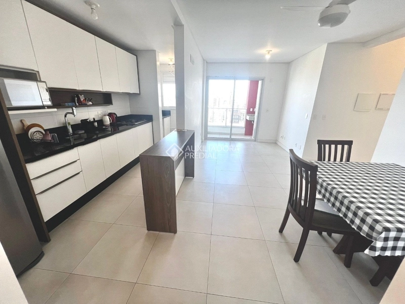 Apartamento 2 dormitórios (1 suíte) com vista panorâmica: 3ª foto da galeria de imagens do imóvel