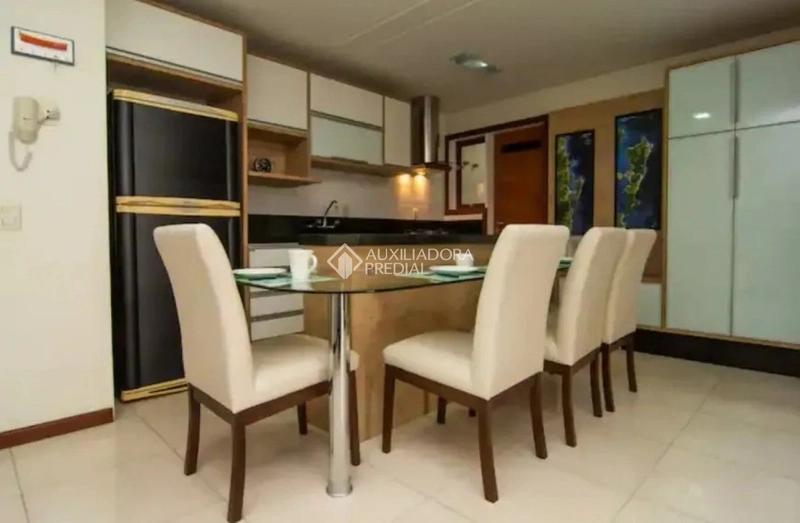 Apartamento á venda com 3 dormitórios junto a praia do Novo Campeche: 15ª foto da galeria de imagens do imóvel