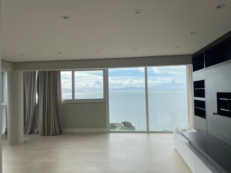 Cobertura Duplex de Frente para o Mar na Beira-Mar Norte!: 4ª foto da galeria de imagens do imóvel