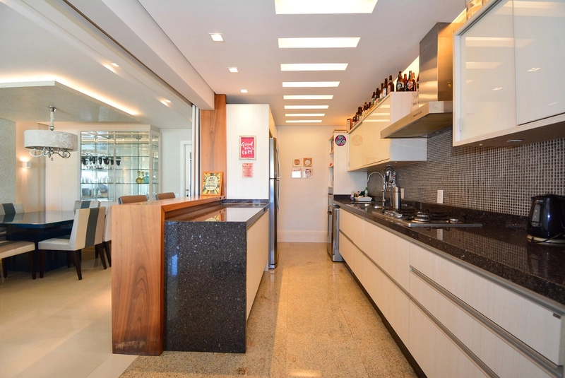 Apartamento com vista mar, moderno a venda no Centro de Florianópolis: 9ª foto da galeria de imagens do imóvel