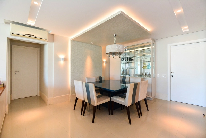 Apartamento com vista mar, moderno a venda no Centro de Florianópolis: 11ª foto da galeria de imagens do imóvel