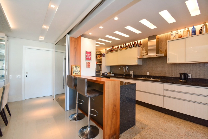 Apartamento com vista mar, moderno a venda no Centro de Florianópolis: 13ª foto da galeria de imagens do imóvel