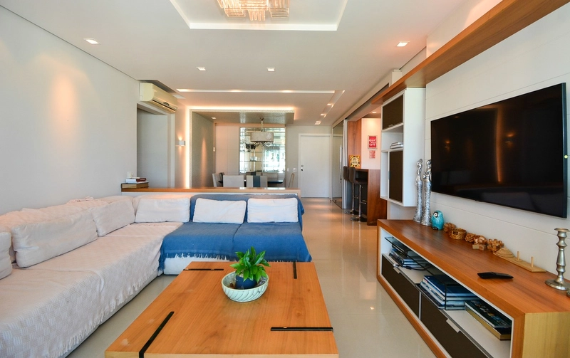 Apartamento com vista mar, moderno a venda no Centro de Florianópolis: 4ª foto da galeria de imagens do imóvel