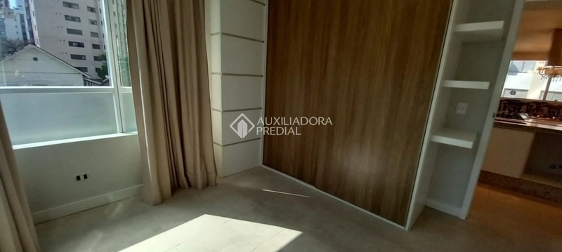 Apartamento com 2 suítes e  2 vagas - Centro - Florianópolis/SC: 11ª foto da galeria de imagens do imóvel
