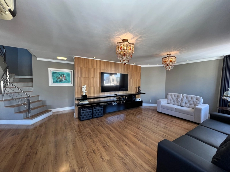 Triplex com 203 m² à venda no Centro de Florianópolis: 3ª foto da galeria de imagens do imóvel