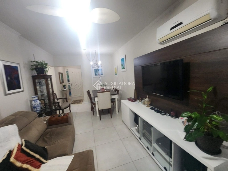 Apartamento ä venda no Centro de Florianópolis com 80m²: 1ª foto da galeria de imagens do imóvel