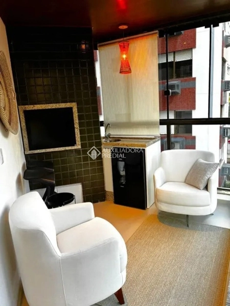Apartamento com 2 suítes - 2 vagas - Centro - Florianópolis/SC: 6ª foto da galeria de imagens do imóvel