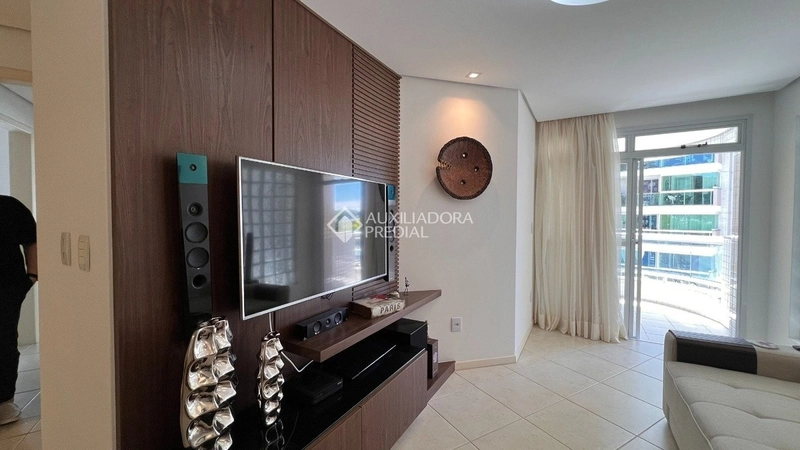 Oportunidade Rara na Quadra Mais Desejada do Itacorubi - 3 Dormitórios: 5ª foto da galeria de imagens do imóvel