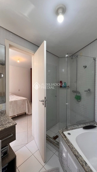 Oportunidade Rara na Quadra Mais Desejada do Itacorubi - 3 Dormitórios: 15ª foto da galeria de imagens do imóvel