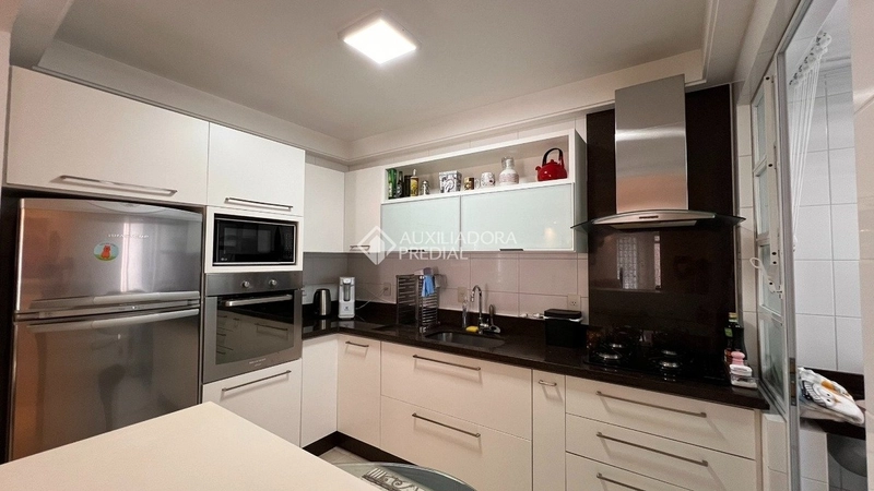 Oportunidade Rara na Quadra Mais Desejada do Itacorubi - 3 Dormitórios: 6ª foto da galeria de imagens do imóvel