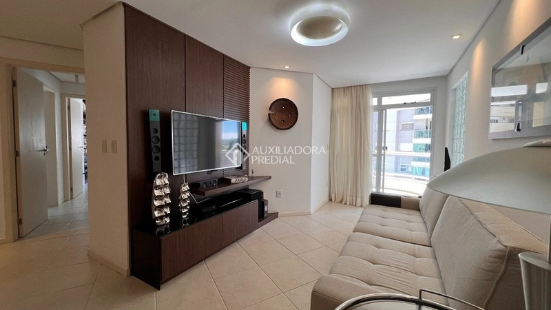 Oportunidade Rara na Quadra Mais Desejada do Itacorubi - 3 Dormitórios: 2ª foto da galeria de imagens do imóvel