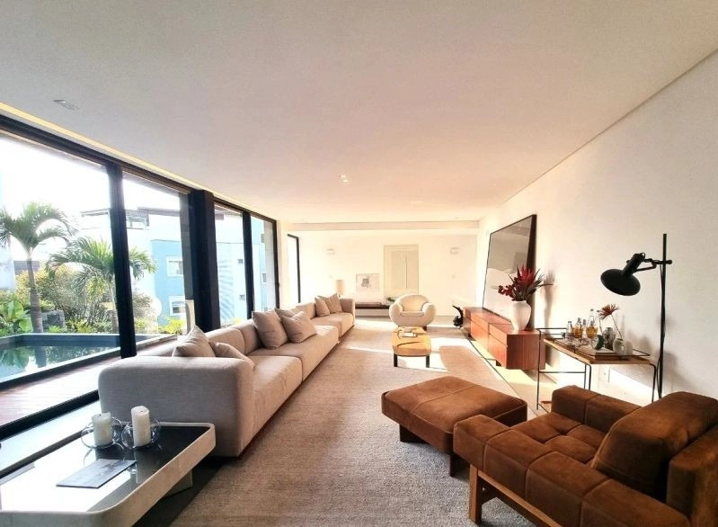 Casa ä venda em condomínio pé na areia em Cacupé: 1ª foto da galeria de imagens do imóvel