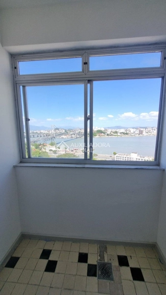 Último andar com vista definitiva para as 3 pontes - 97 m² totalmente: 13ª foto da galeria de imagens do imóvel