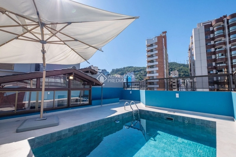 Cobertura a venda no Centro de Florianópolis - com 221 m²: 1ª foto da galeria de imagens do imóvel
