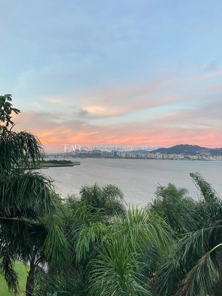 Apartamento com 3 Dormitórios sendo 2 Suítes | 2 Vagas | Frente Mar: 9ª foto da galeria de imagens do imóvel