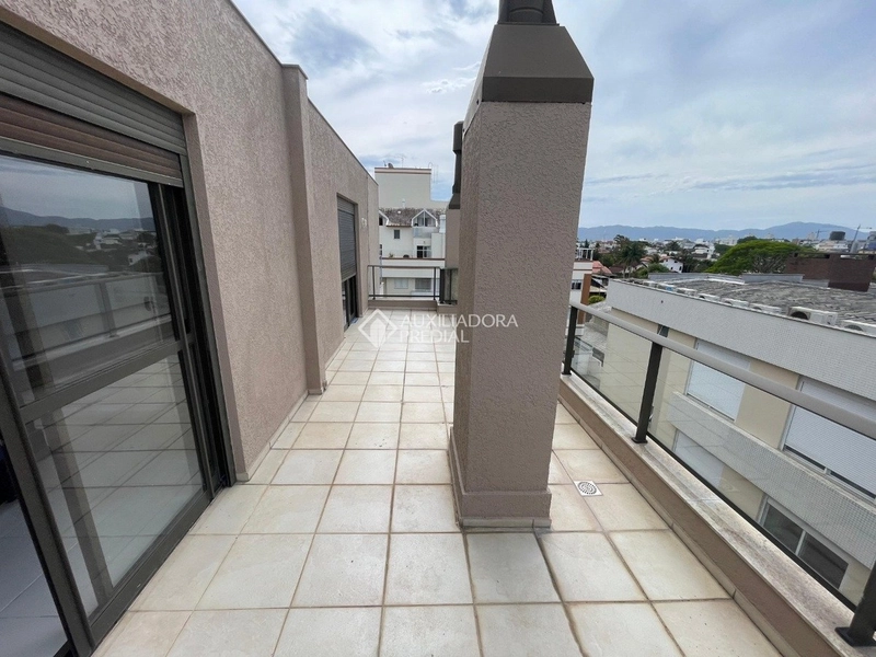 Cobertura duplex á venda em Jurerê 4 suítes - 257,29 m²: 15ª foto da galeria de imagens do imóvel