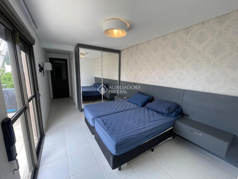 Cobertura duplex á venda em Jurerê 4 suítes - 257,29 m²: 10ª foto da galeria de imagens do imóvel