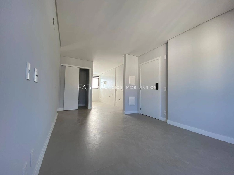 Apartamento com 2 suítes à Venda - Centro, Florianópolis: 3ª foto da galeria de imagens do imóvel