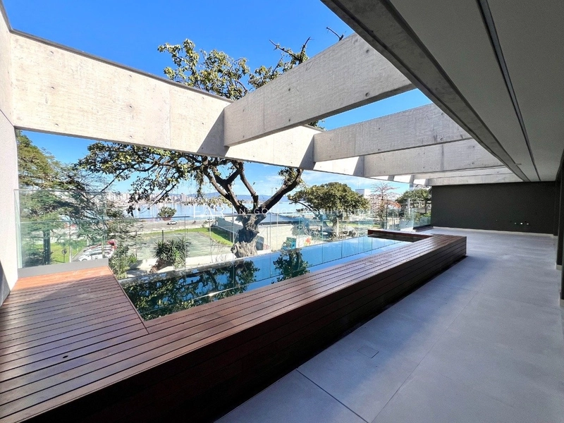 Apartamento novo à Venda com 3 Suítes | 2 Vagas | Vista para o Mar