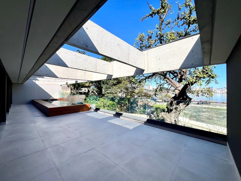 Apartamento novo à Venda com 3 Suítes | 2 Vagas | Vista para o Mar: 2ª foto da galeria de imagens do imóvel