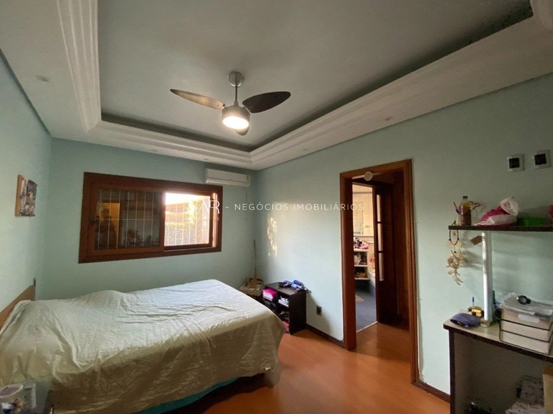 Casa à Venda em Jurerê com 7 Quartos, sendo 5 Suítes , Florianópolis.: 9ª foto da galeria de imagens do imóvel