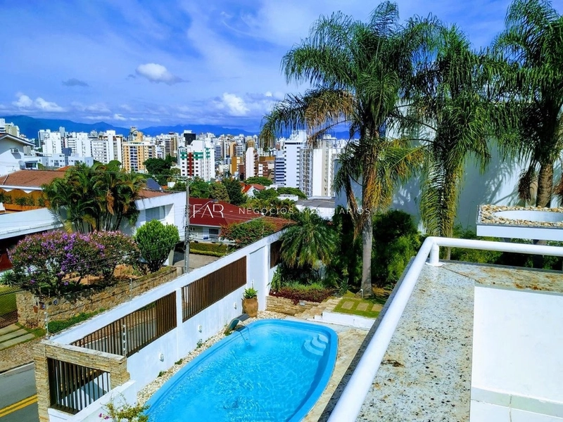 Casa de Alto Padrão com 8 Suítes | 5 Vagas | à Venda - Centro, Floripa: 23ª foto da galeria de imagens do imóvel