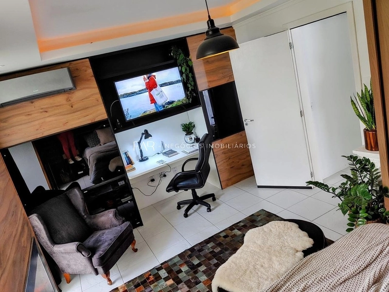 Casa de Alto Padrão com 8 Suítes | 5 Vagas | à Venda - Centro, Floripa: 11ª foto da galeria de imagens do imóvel