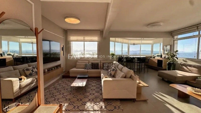 Apartamento com vista Beira Mar - 4 quartos - 226,56m2: 5ª foto da galeria de imagens do imóvel