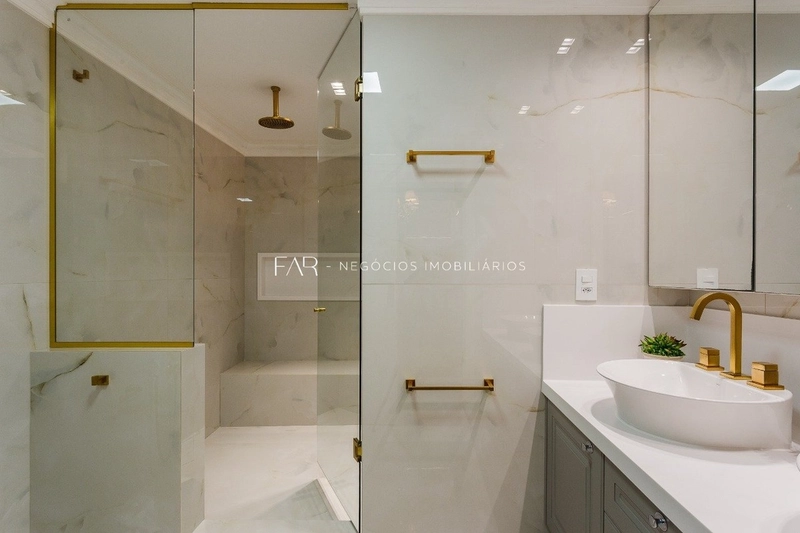 Cobertura Vista mar com 3 suítes à Venda - Agronômica, Florianópolis: 27ª foto da galeria de imagens do imóvel