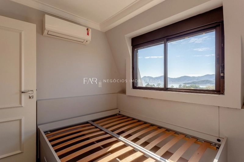 Cobertura Vista mar com 3 suítes à Venda - Agronômica, Florianópolis: 18ª foto da galeria de imagens do imóvel