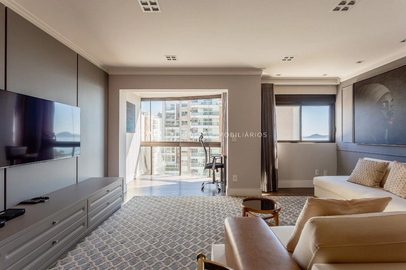 Cobertura Vista mar com 3 suítes à Venda - Agronômica, Florianópolis: 4ª foto da galeria de imagens do imóvel