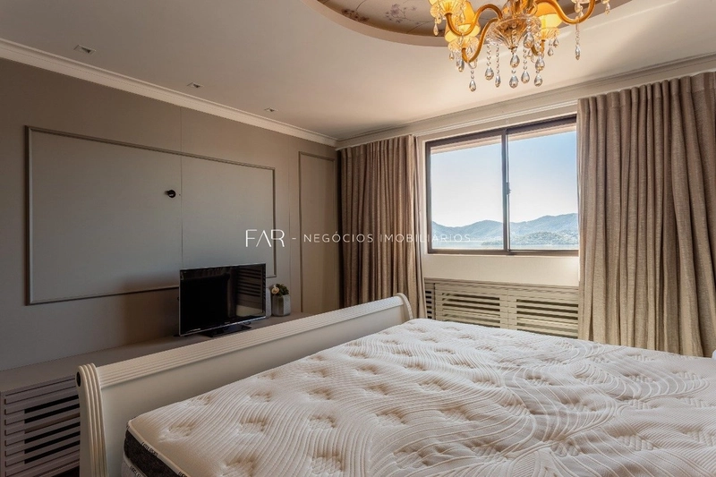 Cobertura Vista mar com 3 suítes à Venda - Agronômica, Florianópolis: 24ª foto da galeria de imagens do imóvel