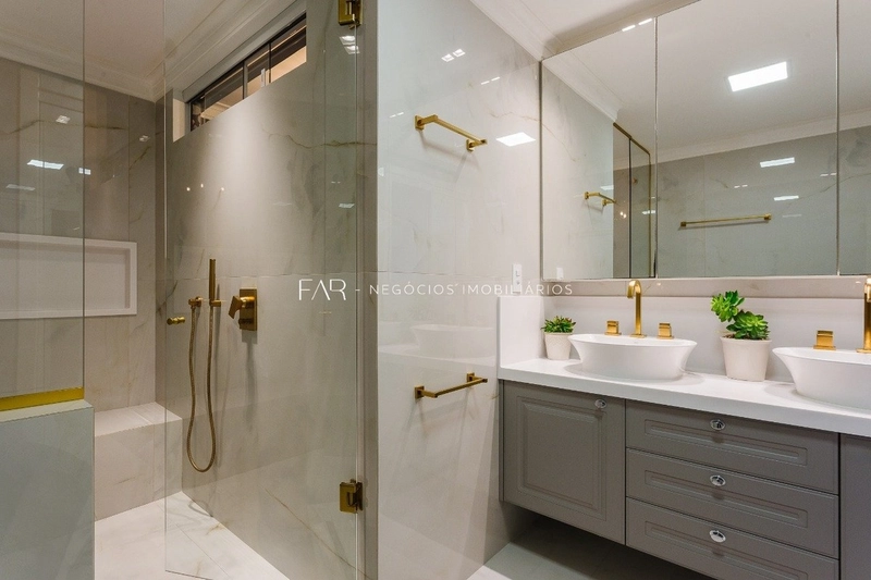 Cobertura Vista mar com 3 suítes à Venda - Agronômica, Florianópolis: 28ª foto da galeria de imagens do imóvel