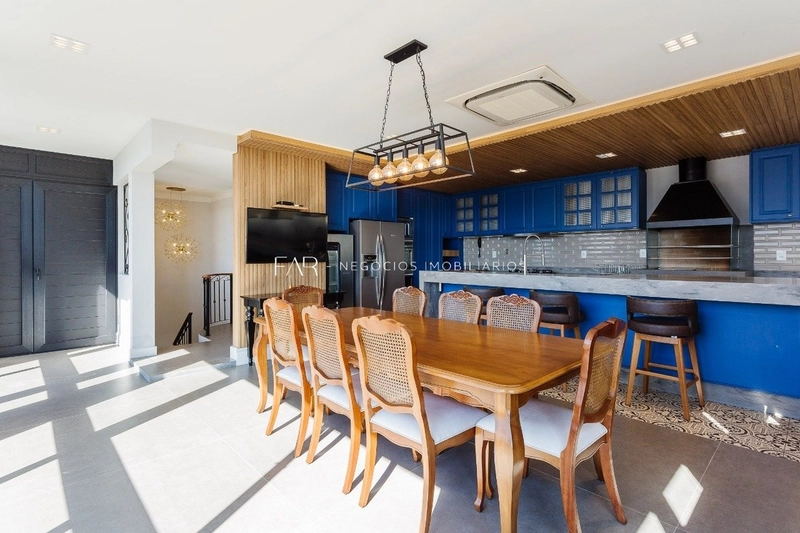 Cobertura Vista mar com 3 suítes à Venda - Agronômica, Florianópolis: 29ª foto da galeria de imagens do imóvel