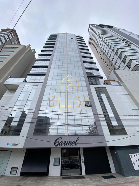 Oportunidade na Meia Praia: Apartamento Semi-Mobiliado com Vista Mar: 2ª foto da galeria de imagens do imóvel