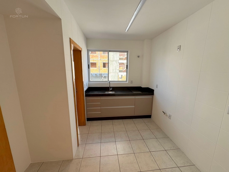 APARTAMENTO COM 1 SUÍTE E 2 QUARTOS - EDIFÍCIO IMOLA: 7ª foto da galeria de imagens do imóvel