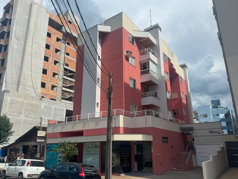 APARTAMENTO COM 1 SUÍTE E 2 QUARTOS - EDIFÍCIO IMOLA: 1ª foto da galeria de imagens do imóvel