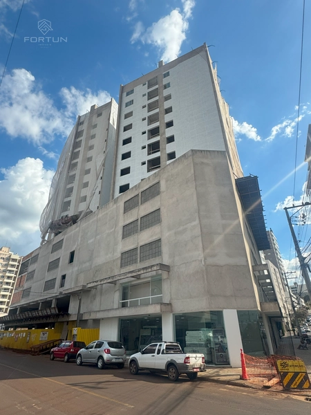 APARTAMENTO COM 1 SUÍTE E 2 QUARTOS NO CENTRO: 2ª foto da galeria de imagens do imóvel