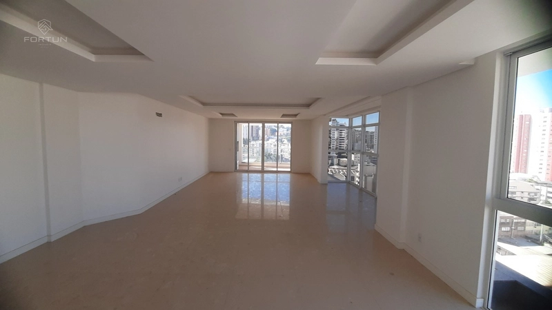 APARTAMENTO ALTO PADRÃO COM 3 SUÍTES NO CENTRO: 4ª foto da galeria de imagens do imóvel