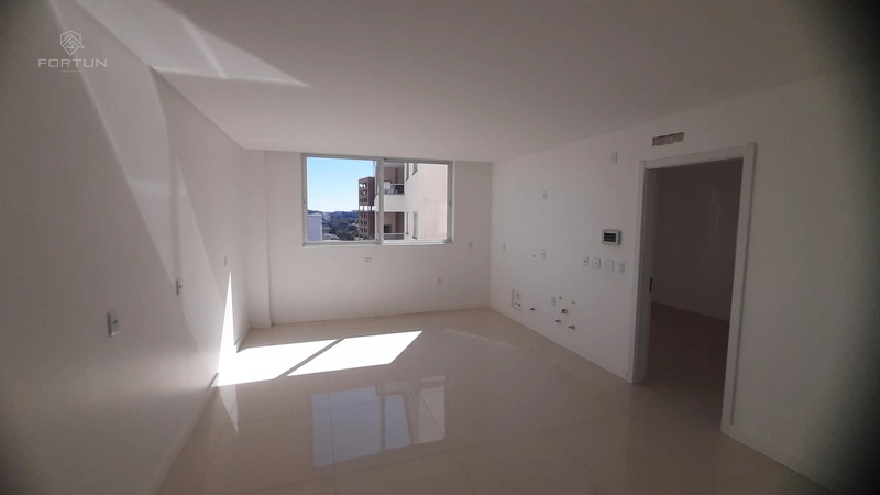 APARTAMENTO ALTO PADRÃO COM 3 SUÍTES NO CENTRO - R. OCTAVIANO MARCANTE: 5ª foto da galeria de imagens do imóvel