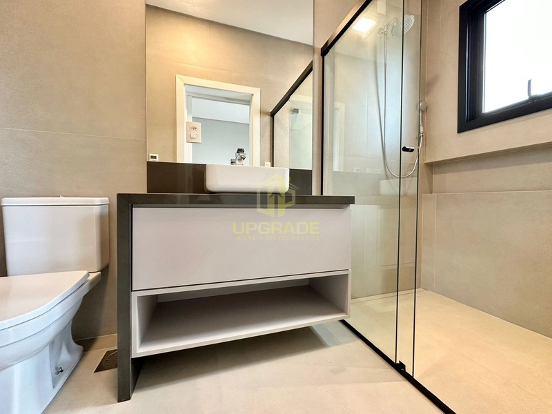 Cada segundo é tempo para mudar tudo para sempre. Charles Chaplin: 17ª foto da galeria de imagens do imóvel