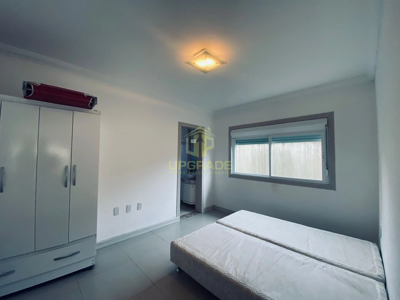 Cada segundo é tempo para mudar tudo para sempre. Charles Chaplin: 15ª foto da galeria de imagens do imóvel