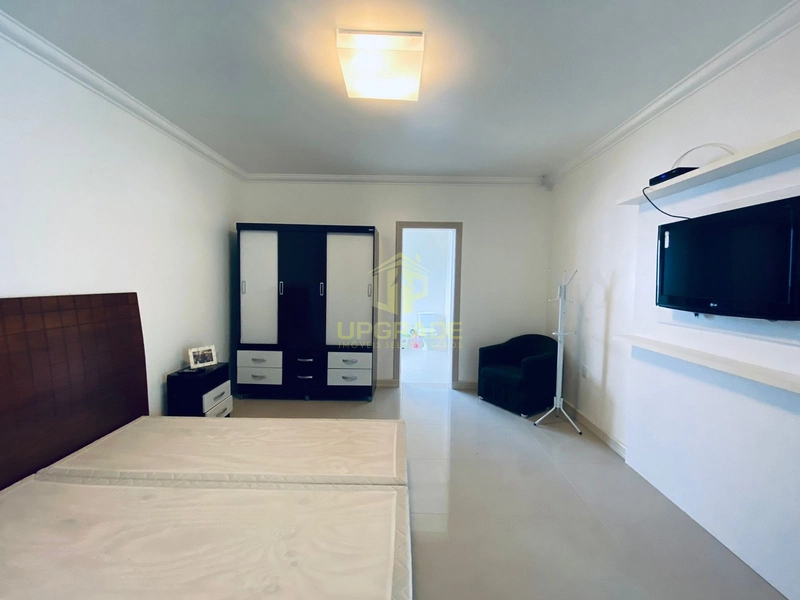 Cada segundo é tempo para mudar tudo para sempre. Charles Chaplin: 4ª foto da galeria de imagens do imóvel