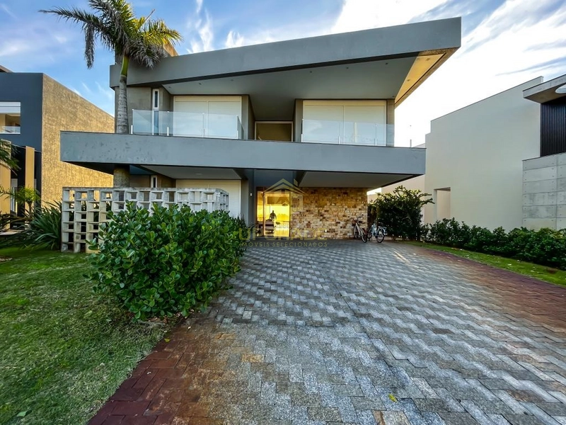 Casa tem aquele negócio que te faz voltar, é isso que chamamos de AMOR