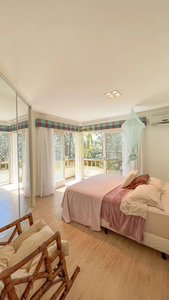 Viva o encanto colonial em um refúgio próximo à natureza: 6ª foto da galeria de imagens do imóvel