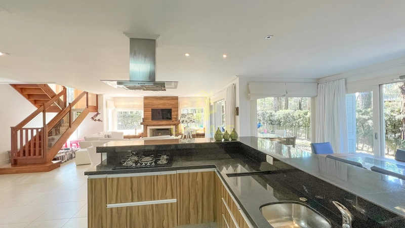 Viva o encanto colonial em um refúgio próximo à natureza: 60ª foto da galeria de imagens do imóvel