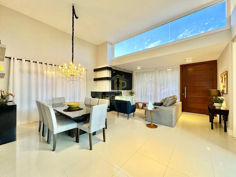 Viva o luxo e o conforto em uma casa moderna e com piscina.: 43ª foto da galeria de imagens do imóvel