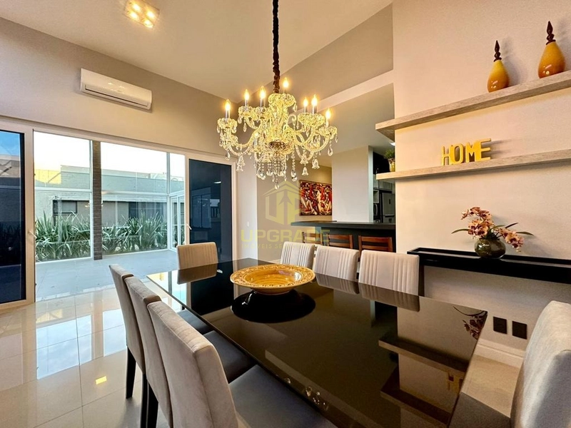 Viva o luxo e o conforto em uma casa moderna e com piscina.: 10ª foto da galeria de imagens do imóvel