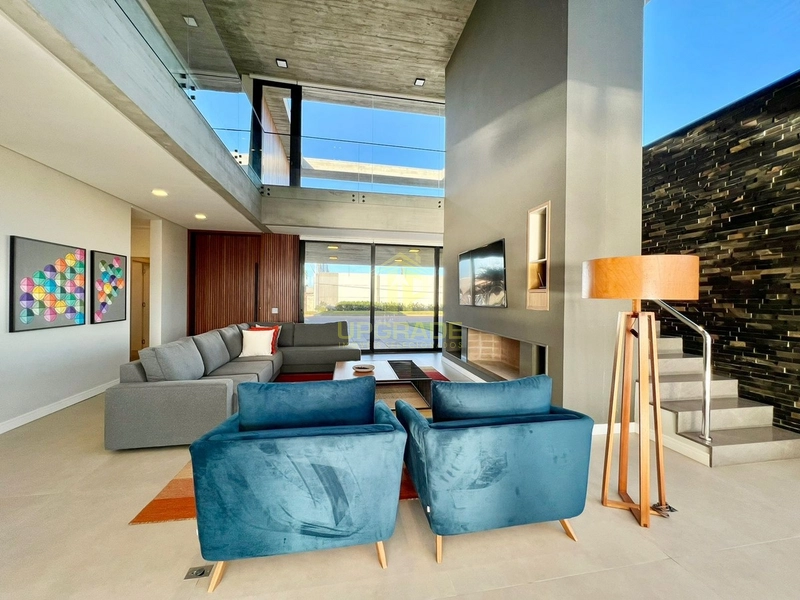 Maravilhosa mansão beira a lago: 52ª foto da galeria de imagens do imóvel