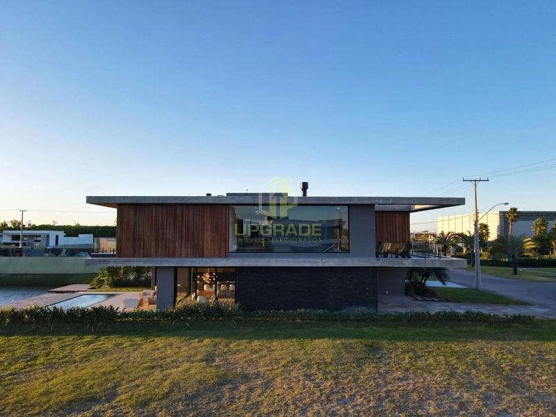 Maravilhosa mansão beira a lago: 53ª foto da galeria de imagens do imóvel